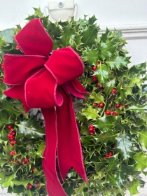 Harlech Holly Wreath