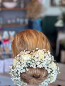 White Rose & Gypsophila Gajra