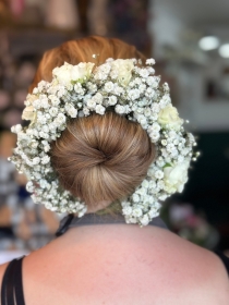 White Rose & Gypsophila Gajra