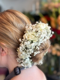 White Rose & Gypsophila Gajra